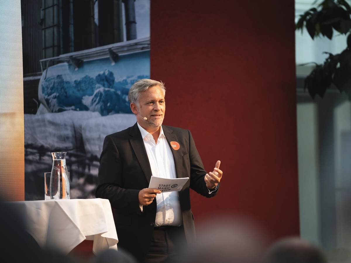 forum-innsbruck-thorsten-kausch-moderator Thorsten Kausch moderiert das Forum Innsbruck