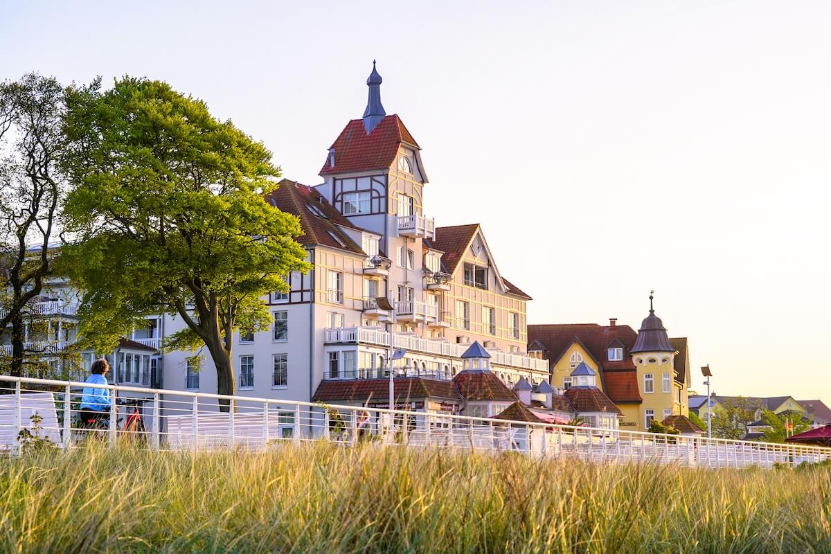 kuehlungsborn-tourismusstrategie-stadtmanufaktur-credit-jasmin-Fernholz-2024-603 Villa an der Ostsee-Küste in Kühlungsborn